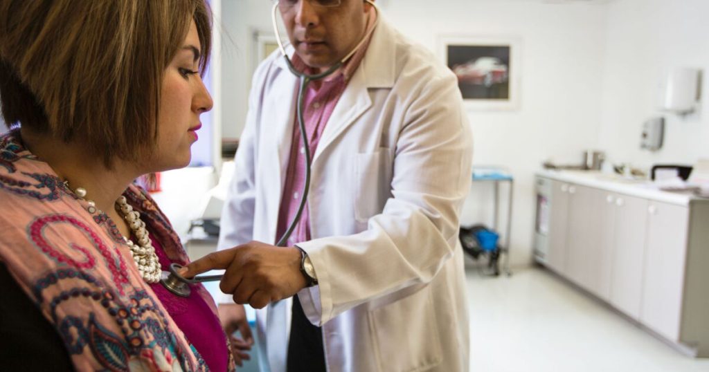 Despite the increase in prices, they expect an increase in insurance contracting in 2026