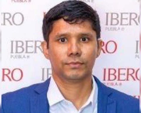 Disappearance of academic from the Ibero University generates mobilization in Puebla