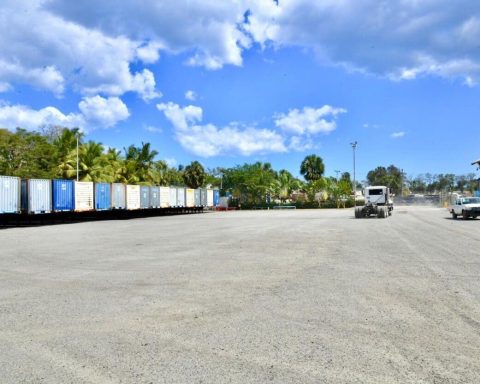 Conductor muere tras caer al río Ozama en operativo del Puerto Santo Domingo