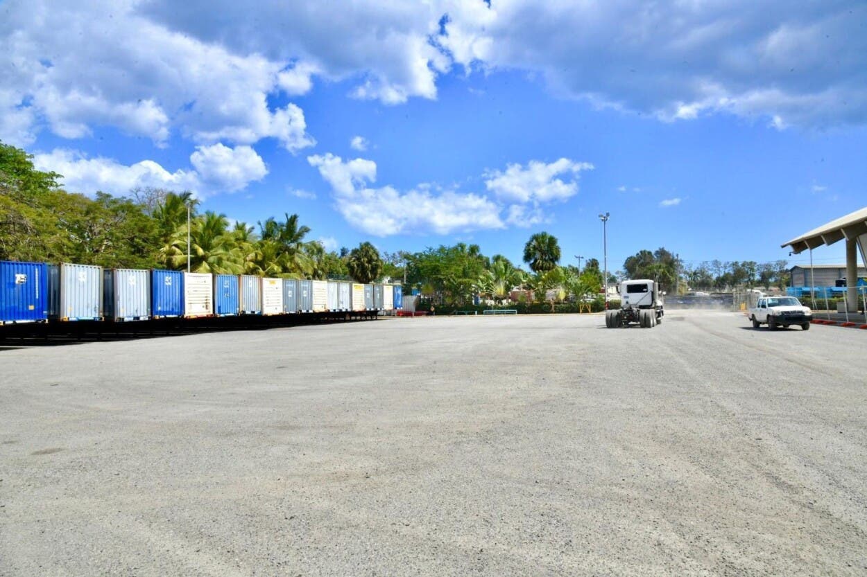 Conductor muere tras caer al río Ozama en operativo del Puerto Santo Domingo