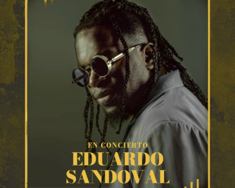 Eduardo Sandoval at Tempo Lounge Bar