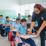 Education and the ADP reach an agreement to expand teacher participation in the evaluation of teacher performance