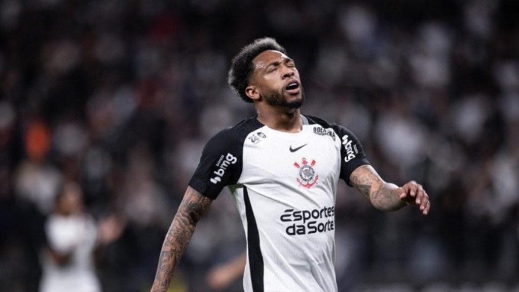 'El Brujo', held in Venezuela