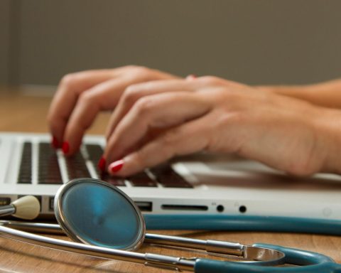 Enamed reinforces the importance of inspecting courses, experts say