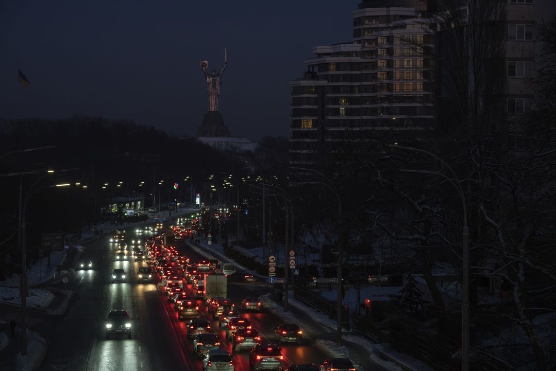 Energy worsening in kyiv due to Russian attacks while negotiators meet in Abu Dhabi