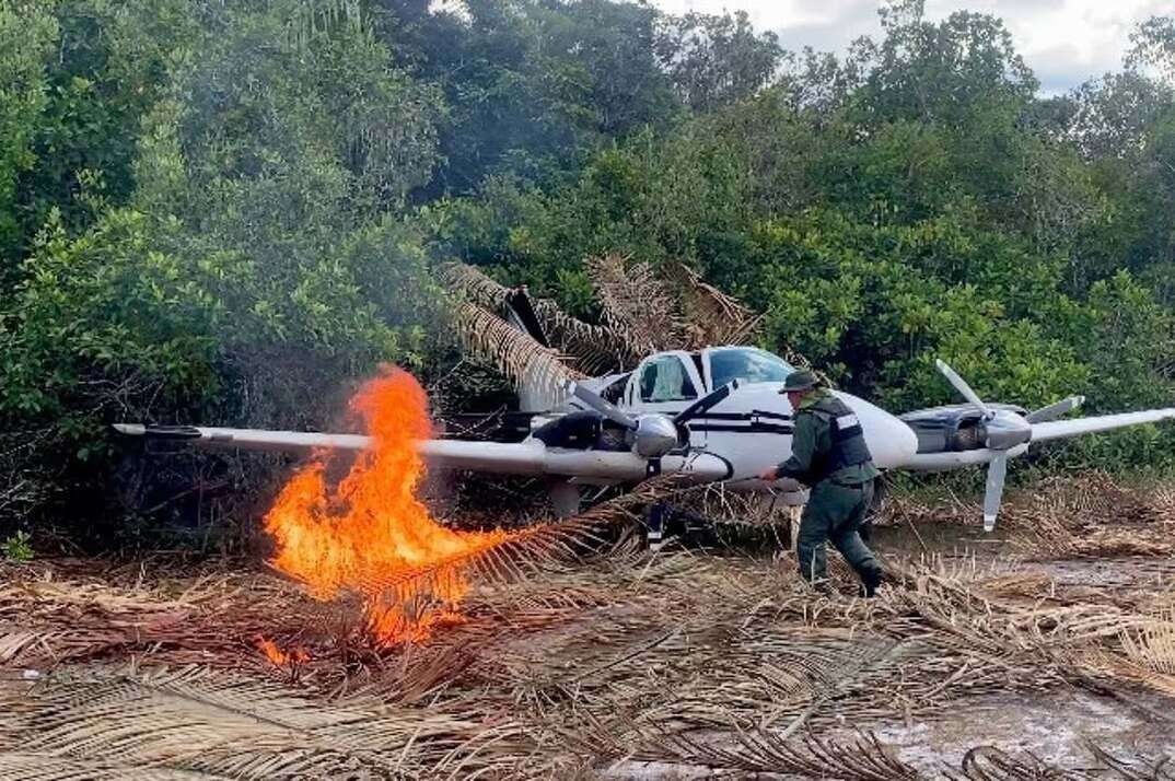 Fanb disables three drug trafficking aircraft in Amazonas