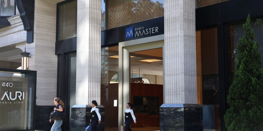 Federal Police carries out new operation against Banco Master