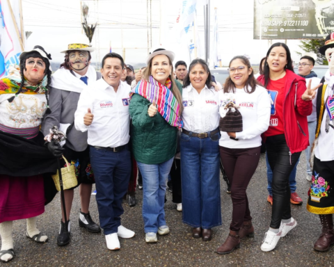 Fiorela Molinelli launches her presidential candidacy from Huancayo