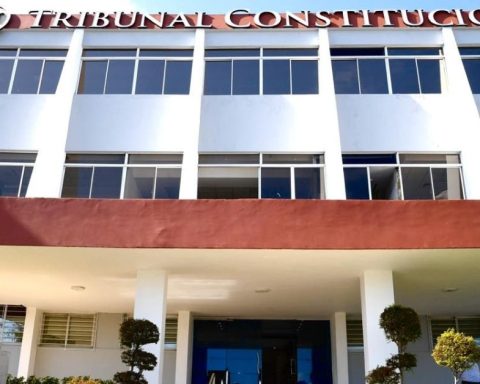 Canciller Álvarez niega intentos de revertir el fallo sobre nacionalidad dominicana