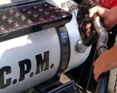 Fuel prices rise: this is how the new gasoline and diesel prices remain from January 2026