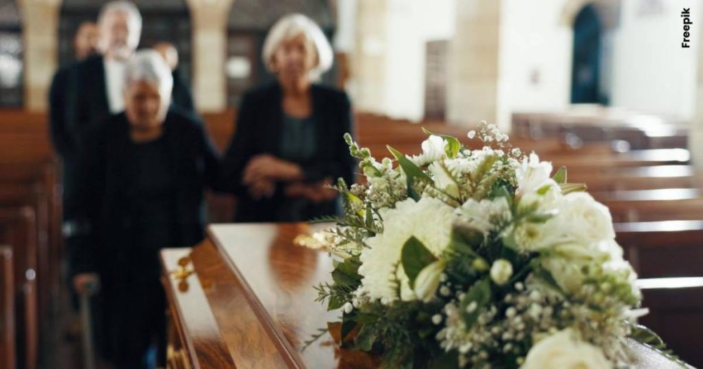 Funeral aid in Colombia 2026: what is it, how to request it and how much is it?