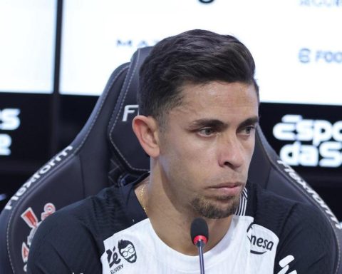 Gabriel Paulista is excited in his presentation: "Many times I say that I realized his dream"