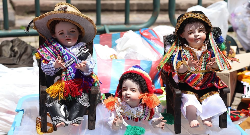 Glass eyes, condor feather teeth and natural hair, this is the Child Manuelito of Cusco (PHOTOS)