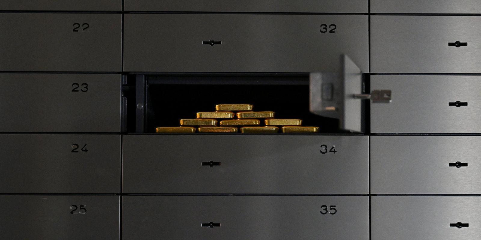 Gold breaks records in international prices; understand the reasons