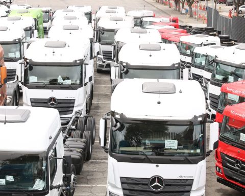 Government announces R$10 billion in credit for purchasing trucks