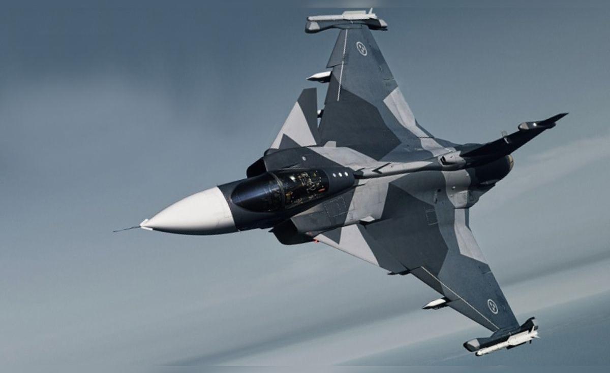 Government assured the purchase of 24 fighters by approving the financing of 57% of the budget