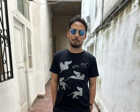 Graphic artist Claudio Sotolongo dies at 43