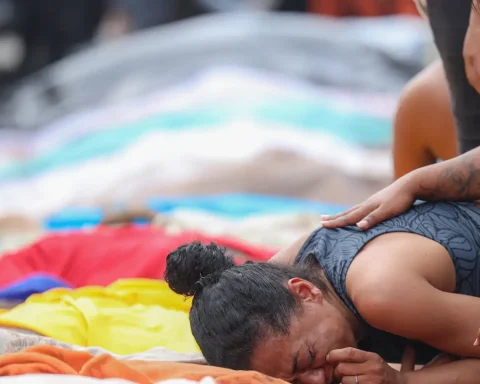 Grief and hunger: widow tries to get back on her feet after the most lethal operation in Rio