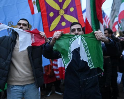 Hezbollah accuses the US and Israel "infiltrate" in the protests in Iran to generate "chaos and vandalism"