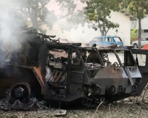 In Gaceta decree of State of Commotion: orders capture of people who "support" the US