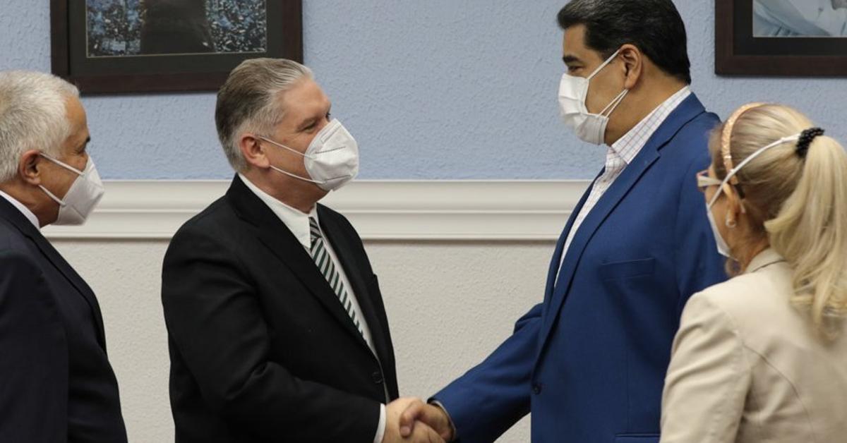 In the accusation of “espionage” against Alejandro Gil, damage to Venezuela is indicated