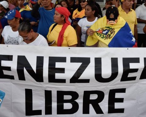 “It is a threat to regional stability”: six countries warn about military operations in Venezuela