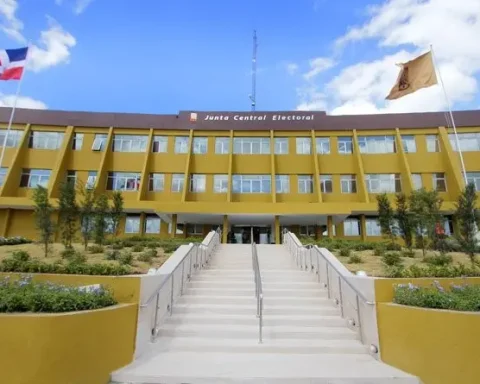 JCE distribuirá RD$1,620 millones del Estado entre partidos políticos este 2026