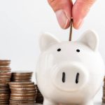 January, the most expensive month of the year: How to organize your finances and avoid getting into debt?