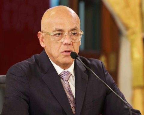 Jorge Rodríguez proposes a new “Social Code” to organize the legal framework