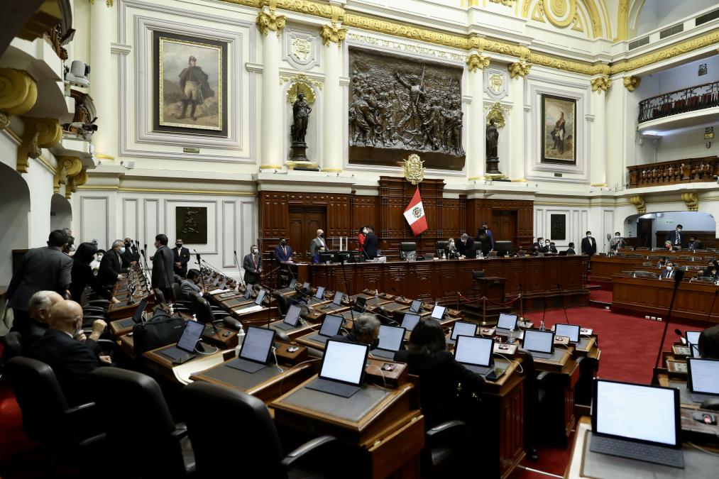 José Jerí: They present two motions of censure for secret meetings