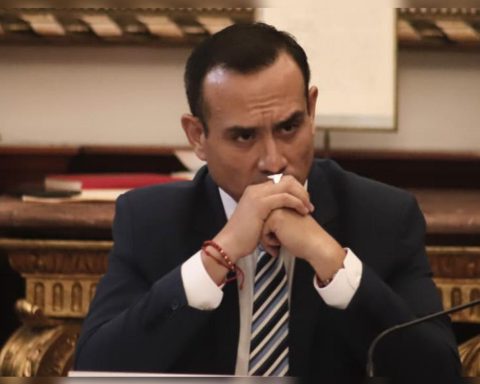 José Jerí cornered: sector of Congress does not believe him and increases positions to censor him