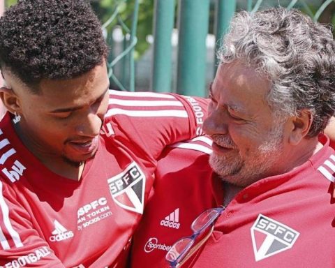 Julio Casares resigns from the presidency of Sao Paulo, but makes it clear that "This is not an admission of guilt."