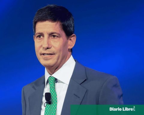 Kevin Warsh nominated to be next Fed chair