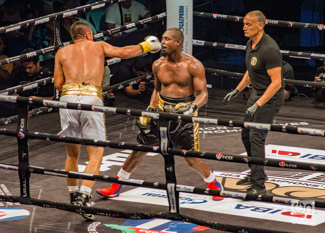 La Cruz is called to fight for the professional title of the World Boxing Association