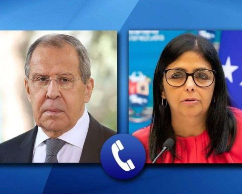 Lavrov extended the solidarity of the Russian government to Rodríguez after the US attack