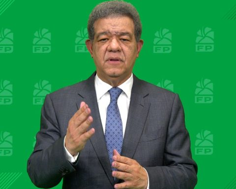 Leonel Fernández asks to resume dialogue for peace in Venezuela