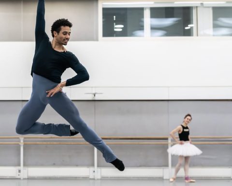 London's Royal Ballet names young Cuban Patricio Revé as first dancer