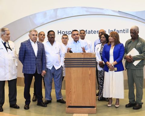 Ciudad Sanitaria Luis Eduardo Aybar entra en plena operación, informa el SNS