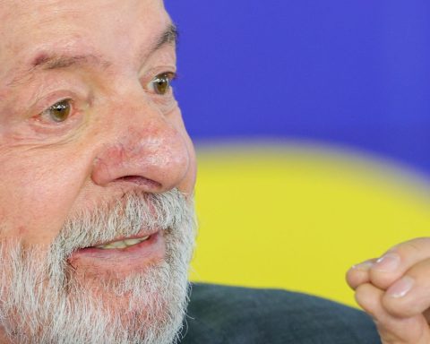 Lula has a satisfactory evolution after cataract surgery