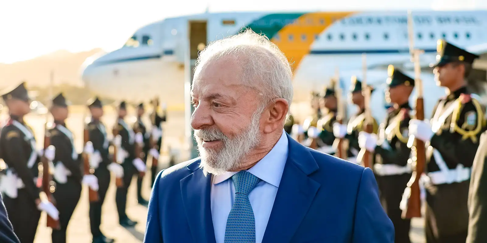 Lula will have cataract surgery on his left eye on Friday