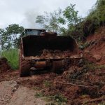 Machinery cleans roads blocked by the huaico in Perené