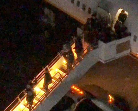 Maduro lands in New York escorted by federal agents