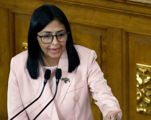 Maduro's successor says that the US began to unlock frozen funds from Venezuela