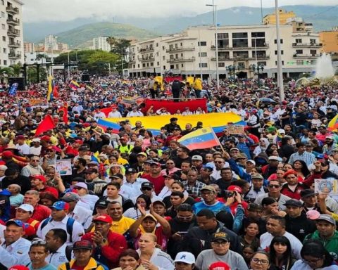 Magisterium marches today for the release of President Maduro and Cilia