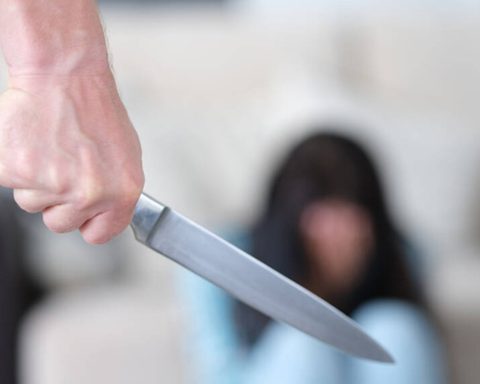 Man charged with physically attacking and threatening to kill his wife in Amazonas