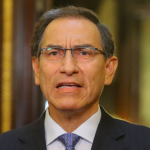Martín Vizcarra is emergency evacuated to the Ate Hospital from Barbadillo