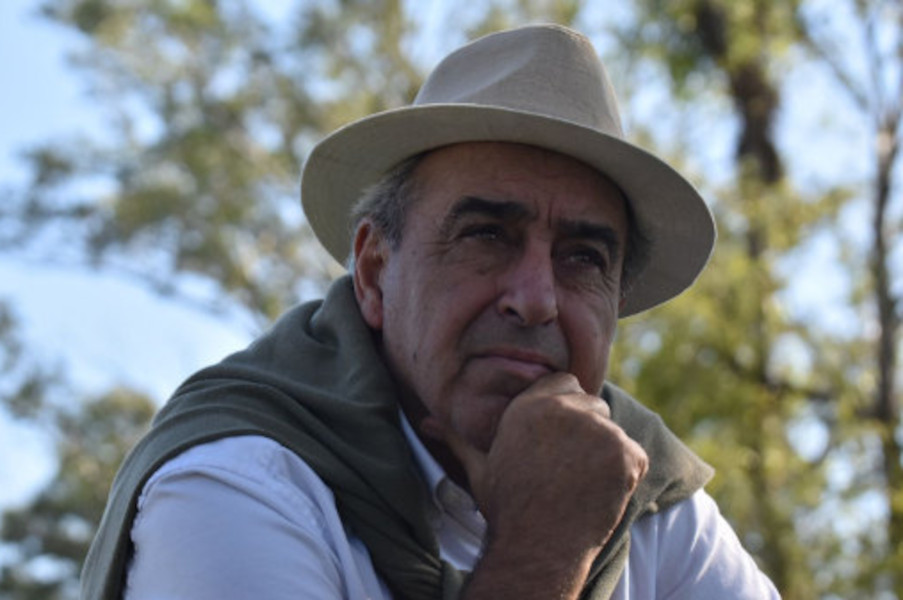 Measures announced in response to the water deficit situation include the department of Colonia