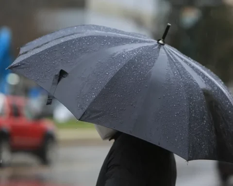 Meteorology predicts rain in the afternoon in several provinces