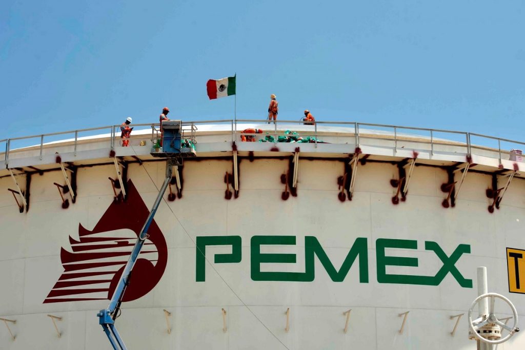 Mexico cancels an oil shipment to Cuba amid pressure from the US, according to reports