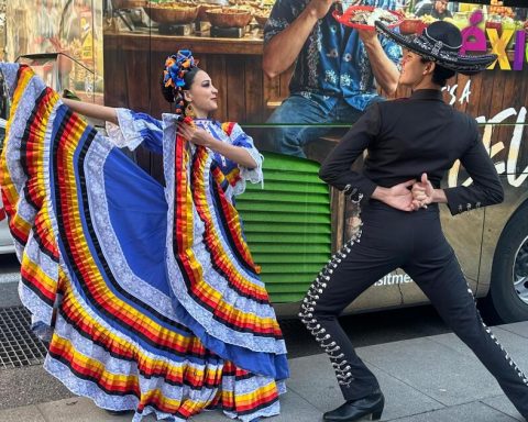 Mexico turns to Madrid in search of tourists and investments